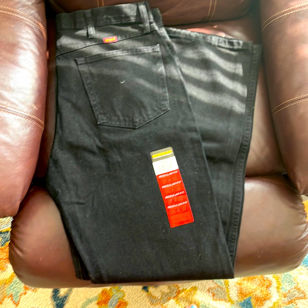 Rustler Straight Fit Straight Leg 35x32